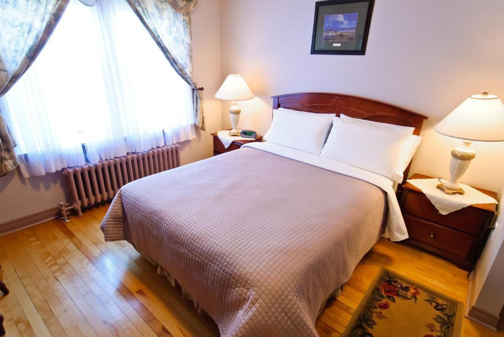 The Harbour House Bed & Breakfast ชาร์ลอตต์ทาวน์ ห้อง รูปภาพ