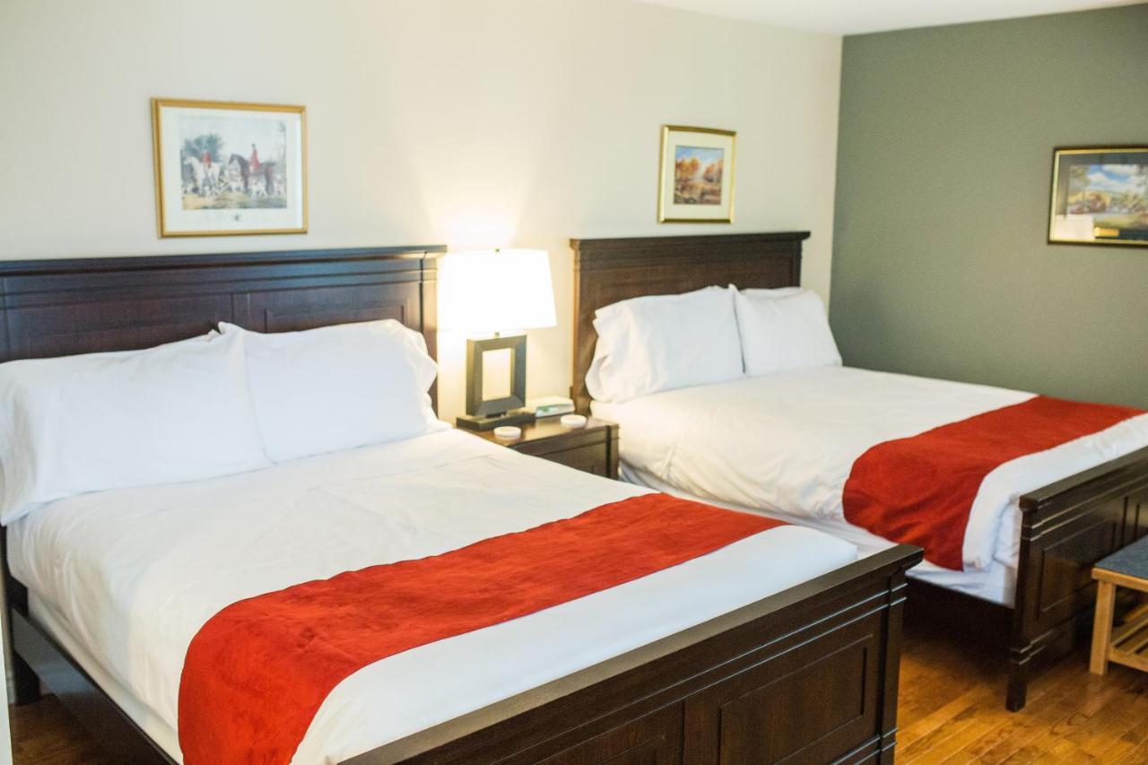 The Harbour House Bed & Breakfast ชาร์ลอตต์ทาวน์ ภายนอก รูปภาพ